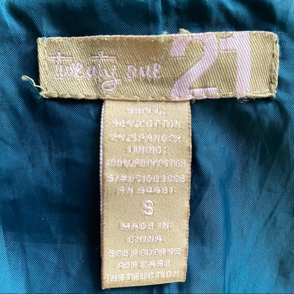 Stylish velvet blazer - Picture 7 of 7